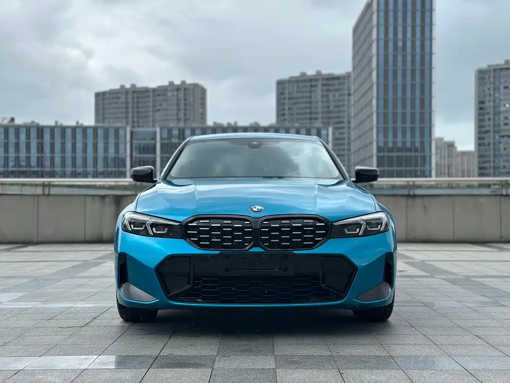 BMW 3 Series 2023
