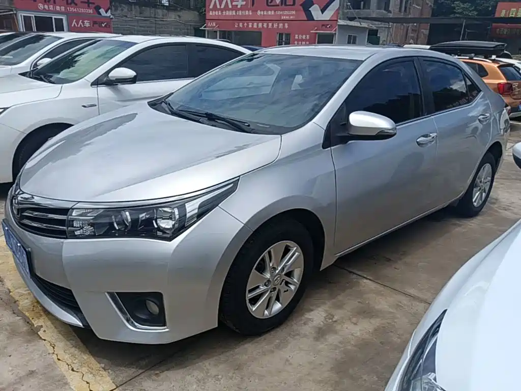 Toyota Corolla 2015