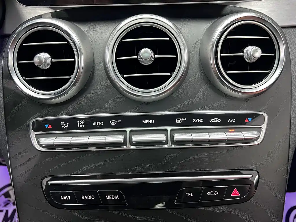Mercedes-Benz C-Class 2019 — фото 31