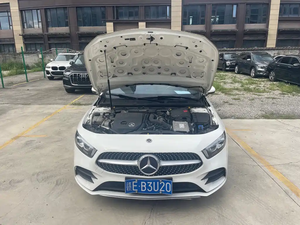 Mercedes-Benz A-Class 2022 — фото 19