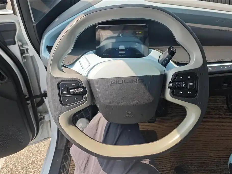 Wuling Nano EV 2023 — фото 15