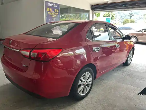 Roewe 360 2016