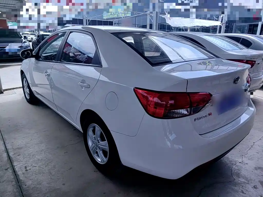 Kia Forte 2015 — фото 5