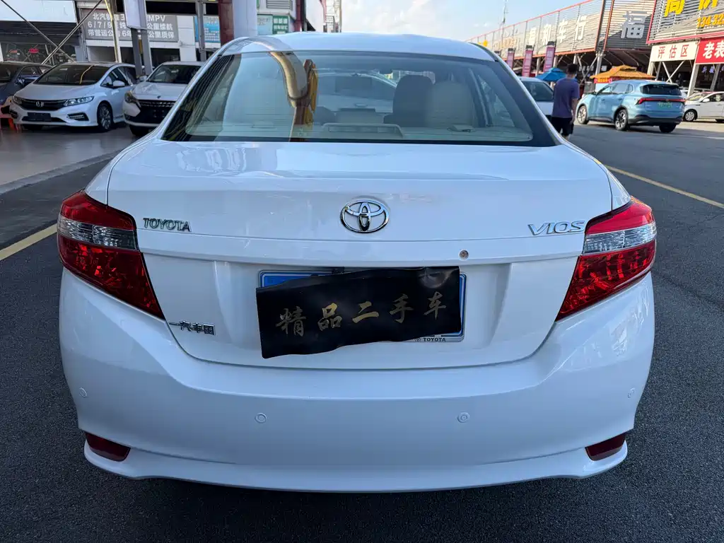 Toyota Vios 2016 — фото 9