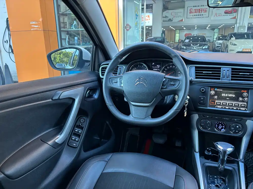 Citroen C3-XR 2015 — фото 15
