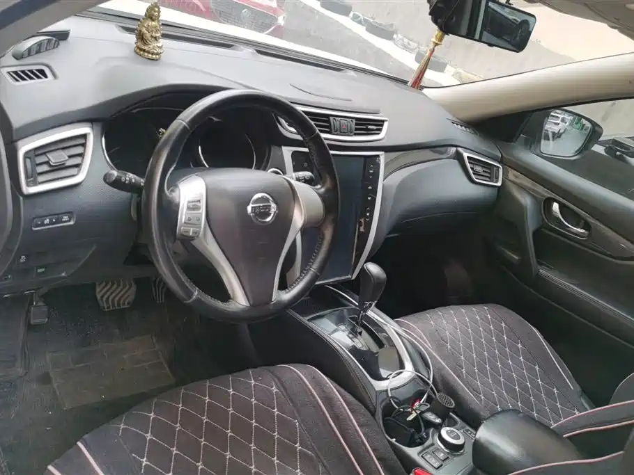 Nissan X-Trail 2016 — фото 12