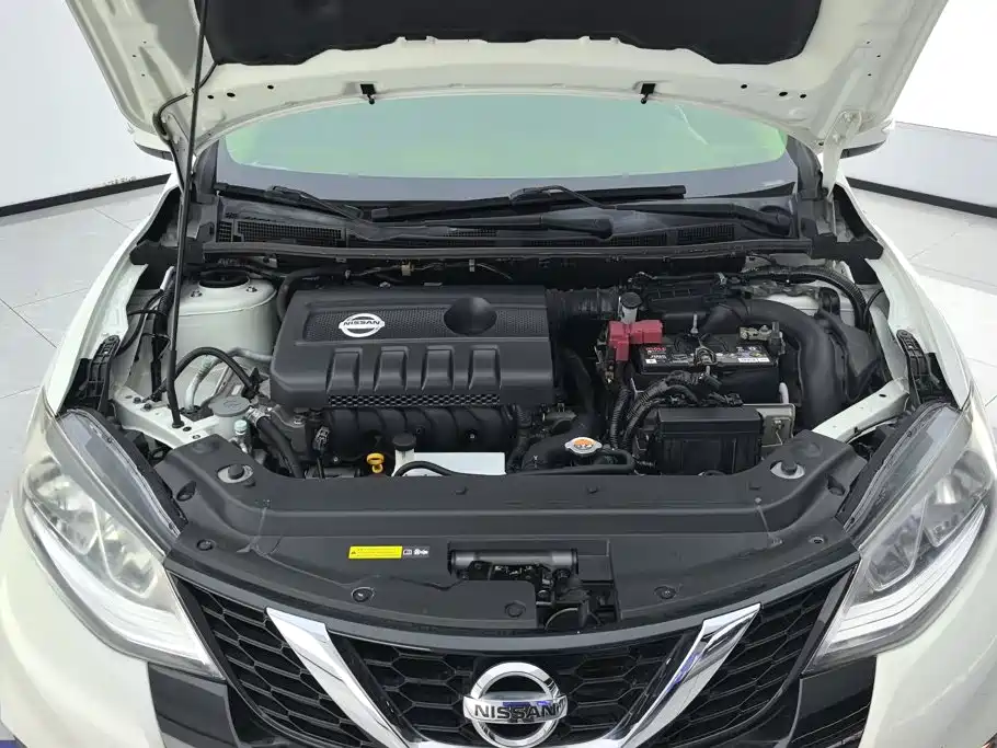 Nissan Tiida 2019 — фото 10