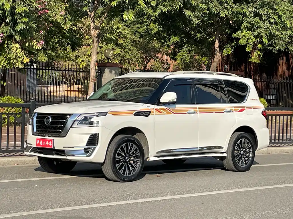 Nissan Patrol 2020 — фото 1