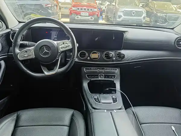 Mercedes-Benz E-Class 2018