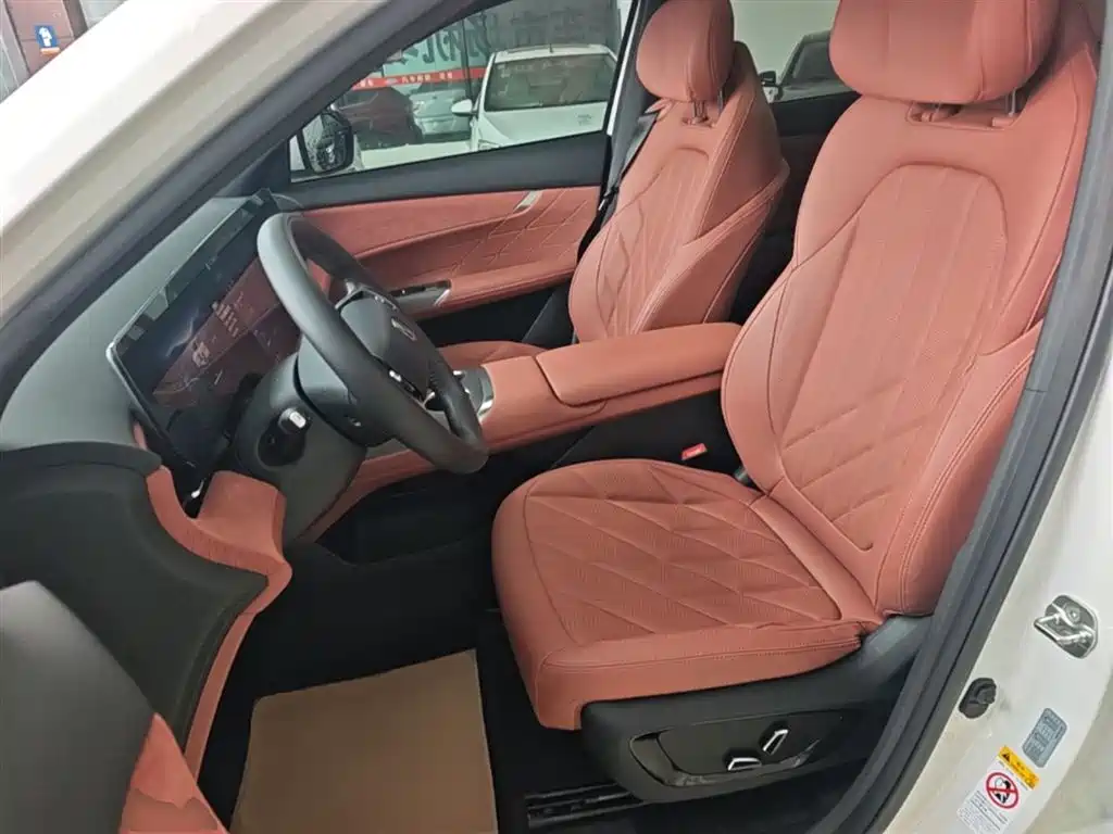 Changan CS75 PLUS 2025 — фото 15