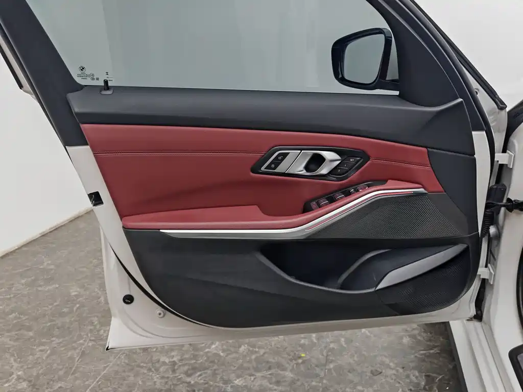 BMW i3 2023 — фото 19