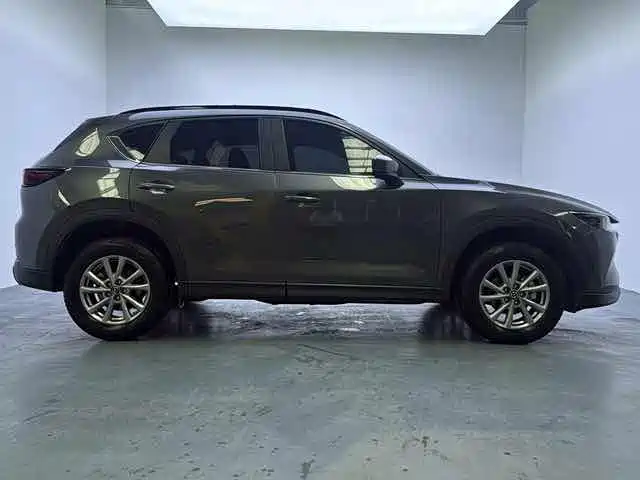 Mazda CX-5 2024