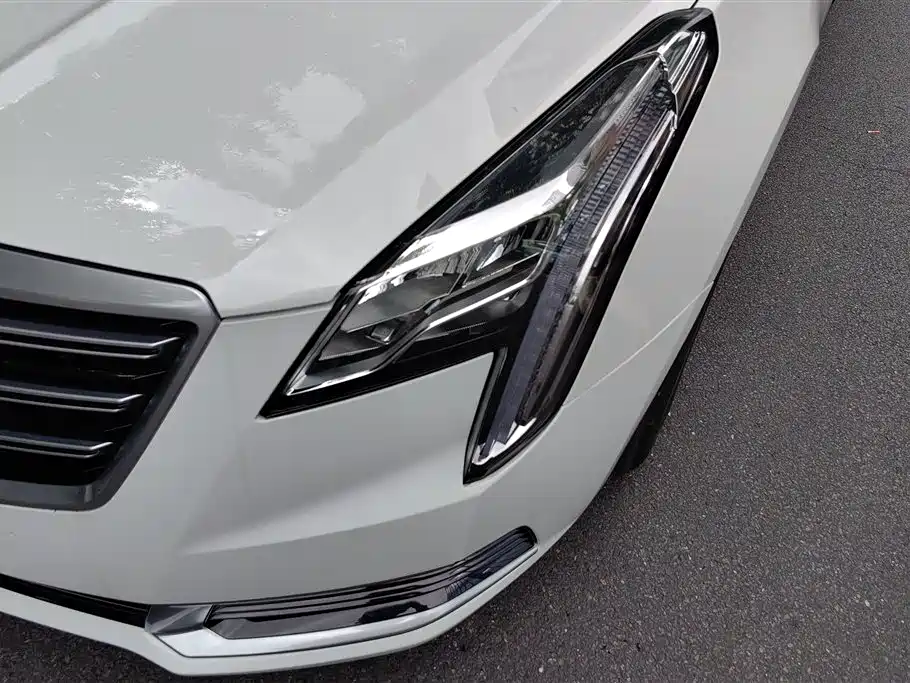 Cadillac XTS 2019 — фото 5
