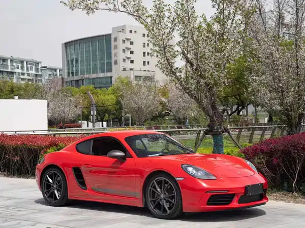 Porsche 718 2020