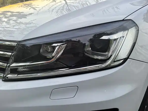 Volkswagen Touareg 2016