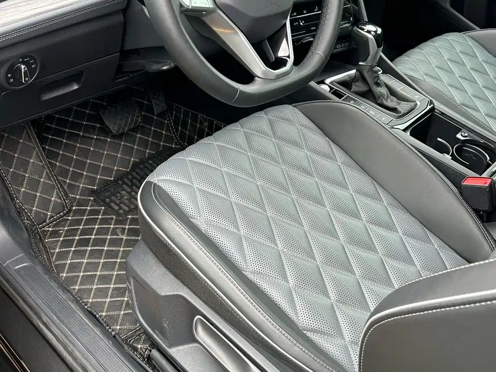 Volkswagen Sagitar 2023