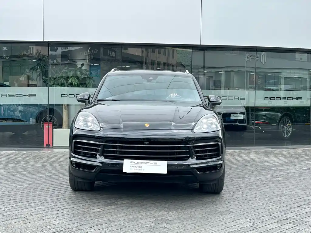Porsche Cayenne 2023 — фото 2
