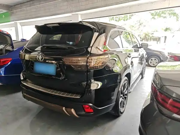 Toyota Highlander 2017