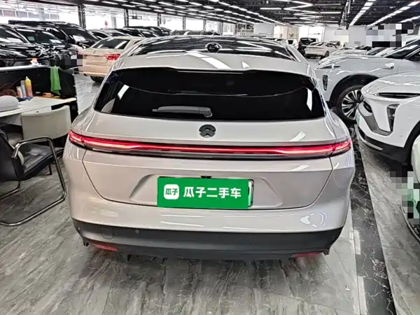 NIO ET5T 2024