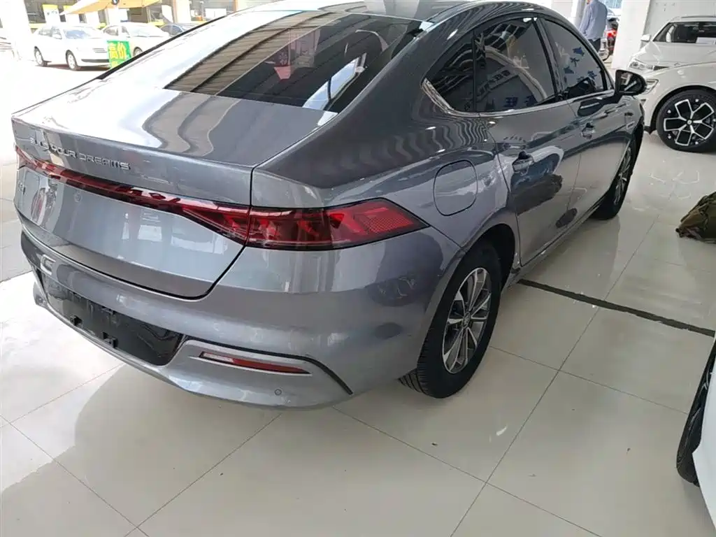 BYD Qin PLUS 2024 — фото 8