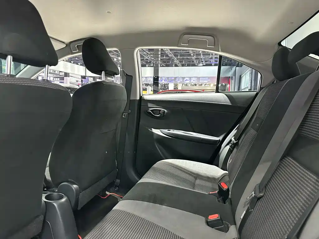Toyota Vios 2023 — фото 14