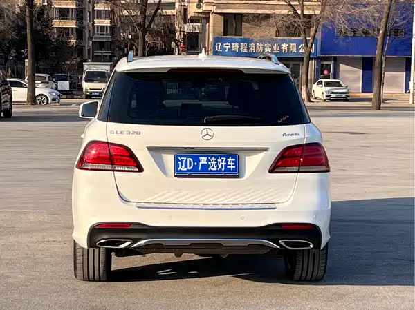 Mercedes-Benz GLE 2017