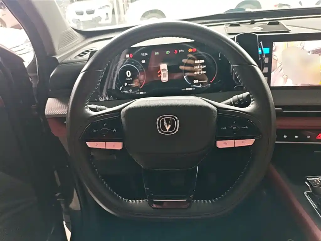 Changan CS75 PLUS 2022 — фото 11