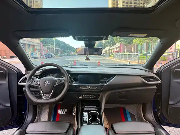 Buick Regal 2021