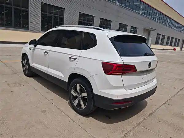 Volkswagen Tharu 2021
