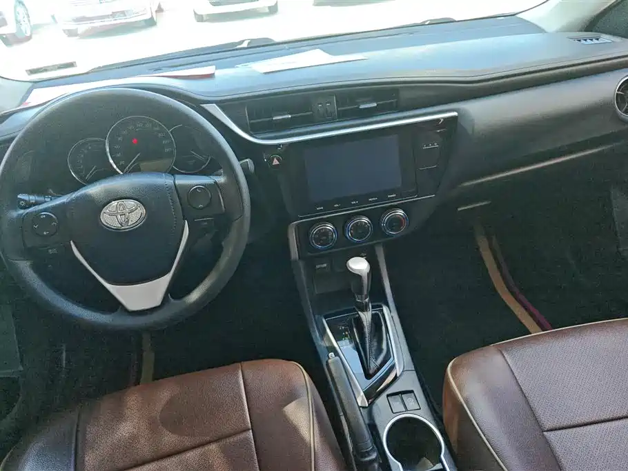 Toyota Levin 2017 — фото 12