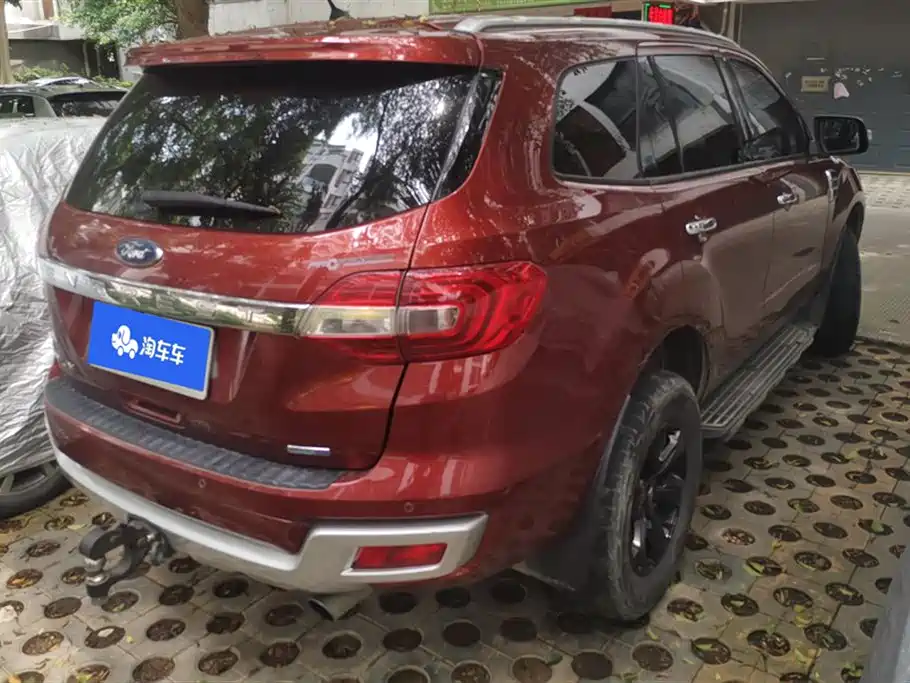Ford Everest 2016 — фото 3