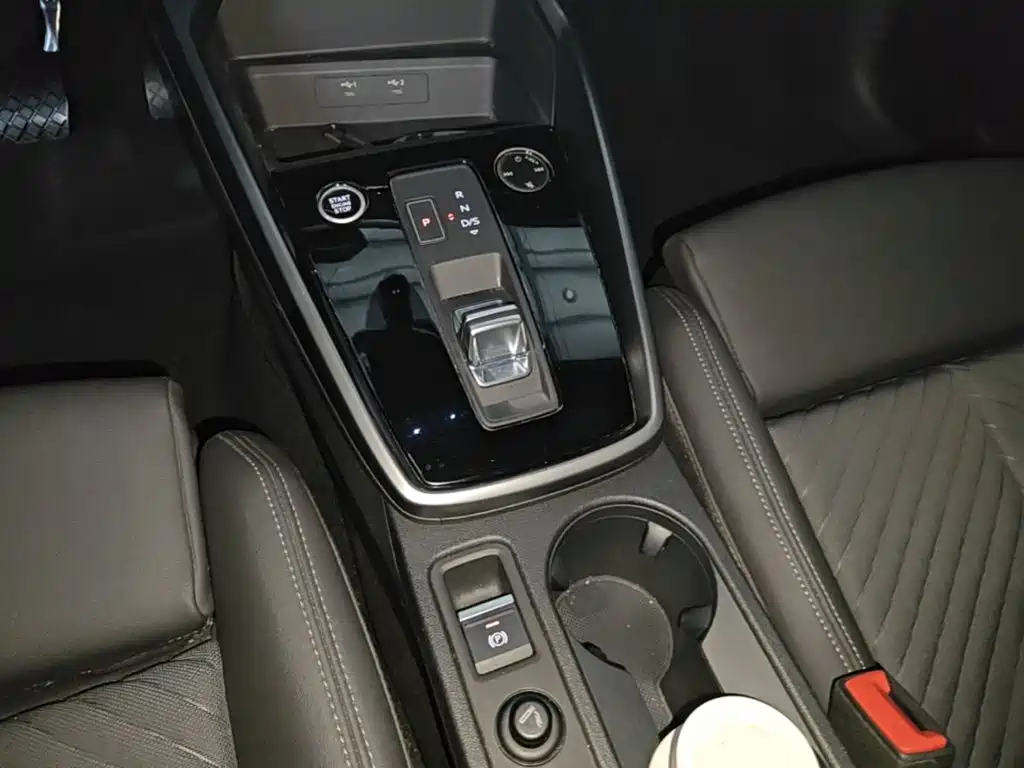 Audi A3 2021 — фото 14