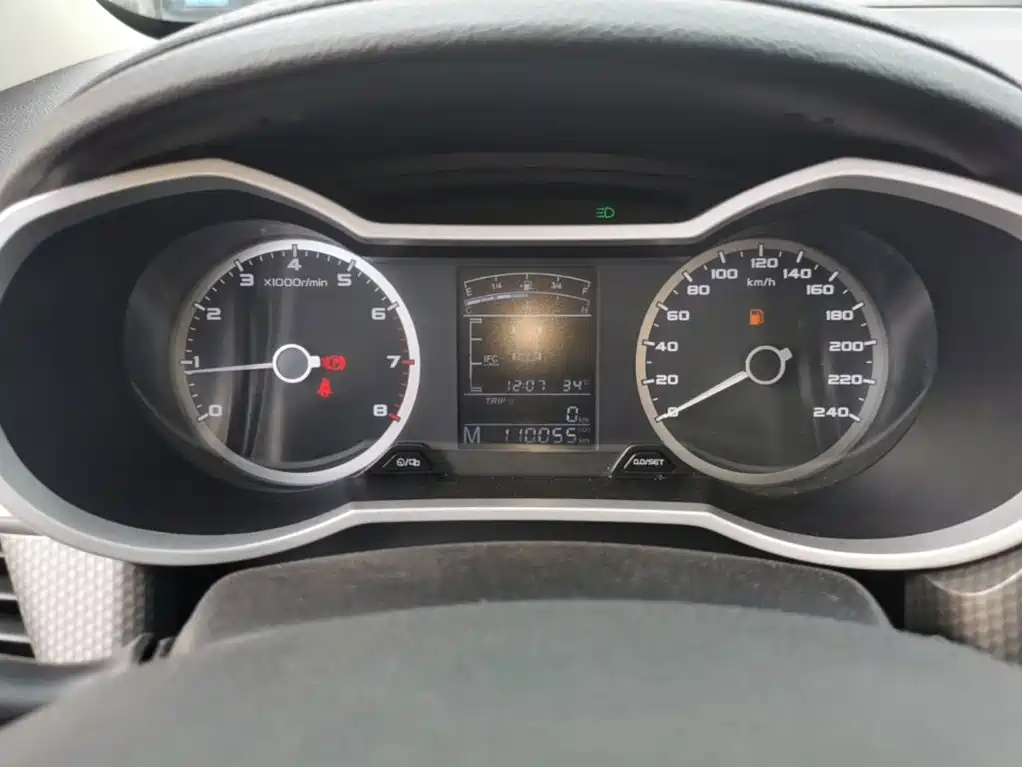 Geely Emgrand GS 2017 — фото 12