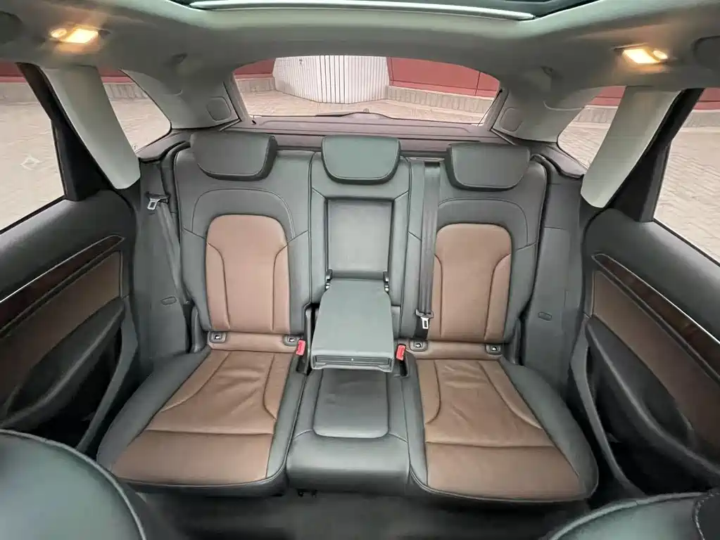 Audi Q5 2015 — фото 18