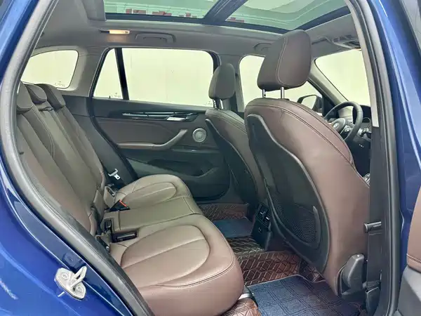 BMW X1 2023