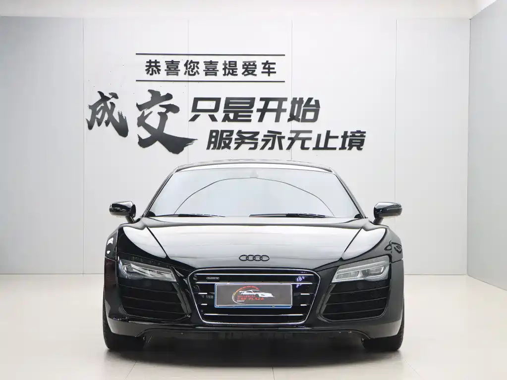 Audi R8 2015 — фото 2