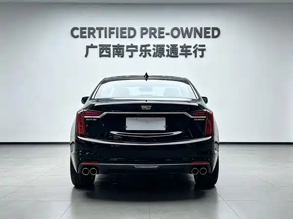 Cadillac CT6 2021