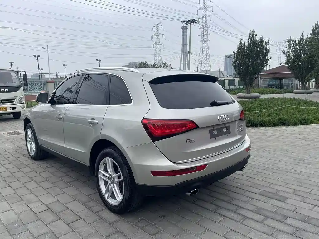Audi Q5 2015 — фото 6