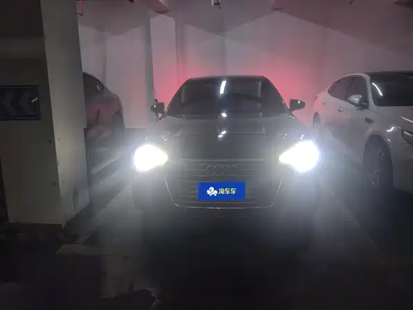 Audi A6L 2022