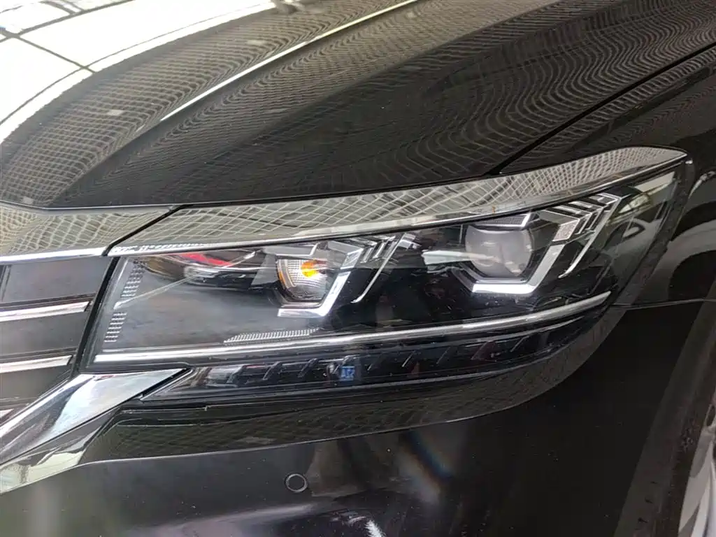 Volkswagen Passat 2019 — фото 24