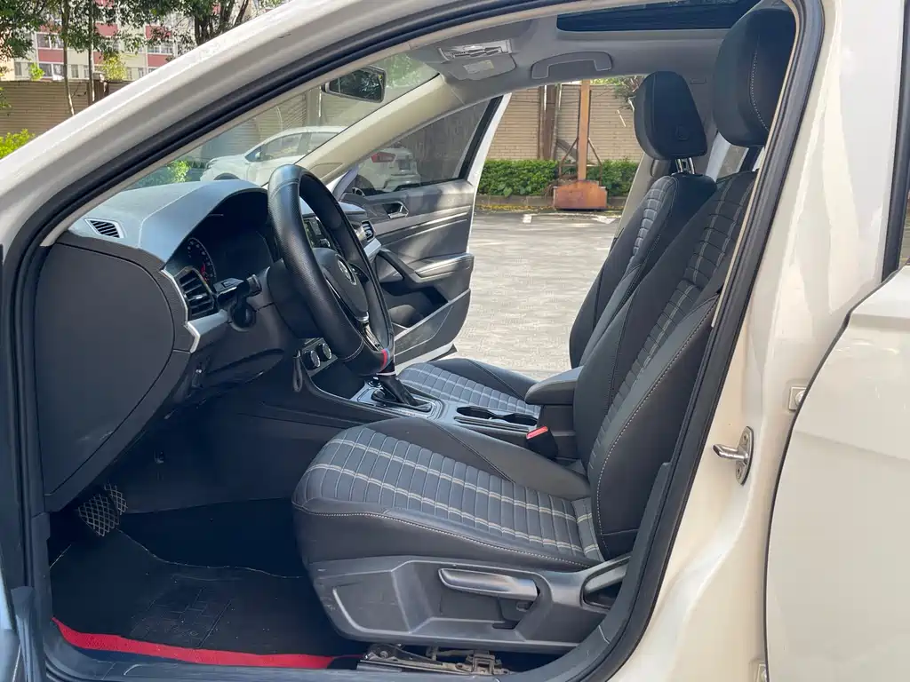 Volkswagen Lavida 2020