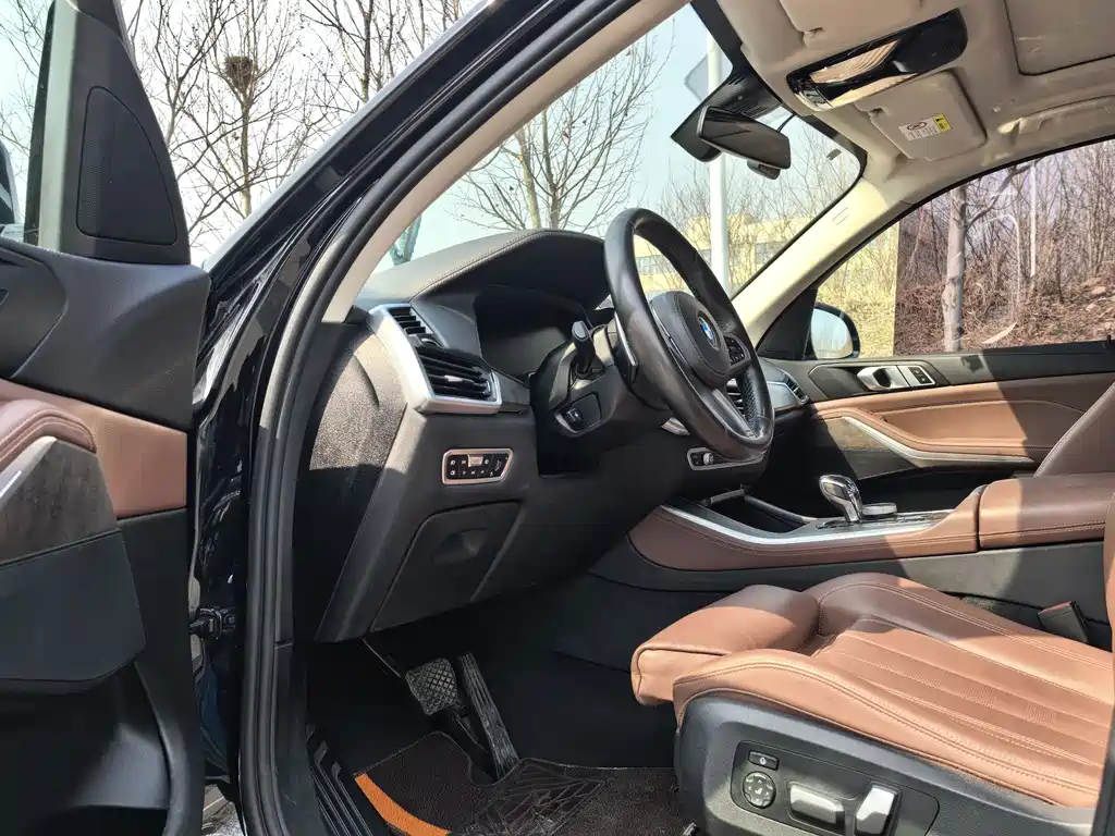 BMW X5 2020 — фото 11