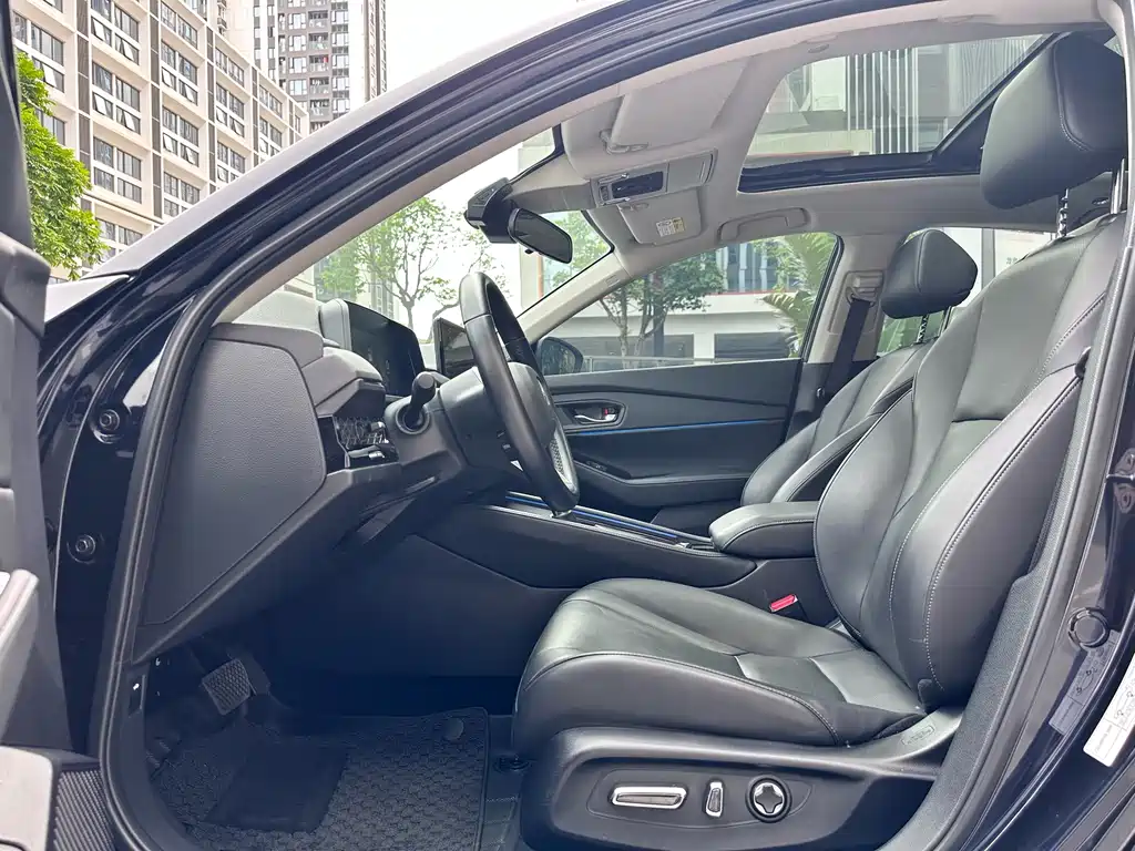 Honda Accord 2023 — фото 3