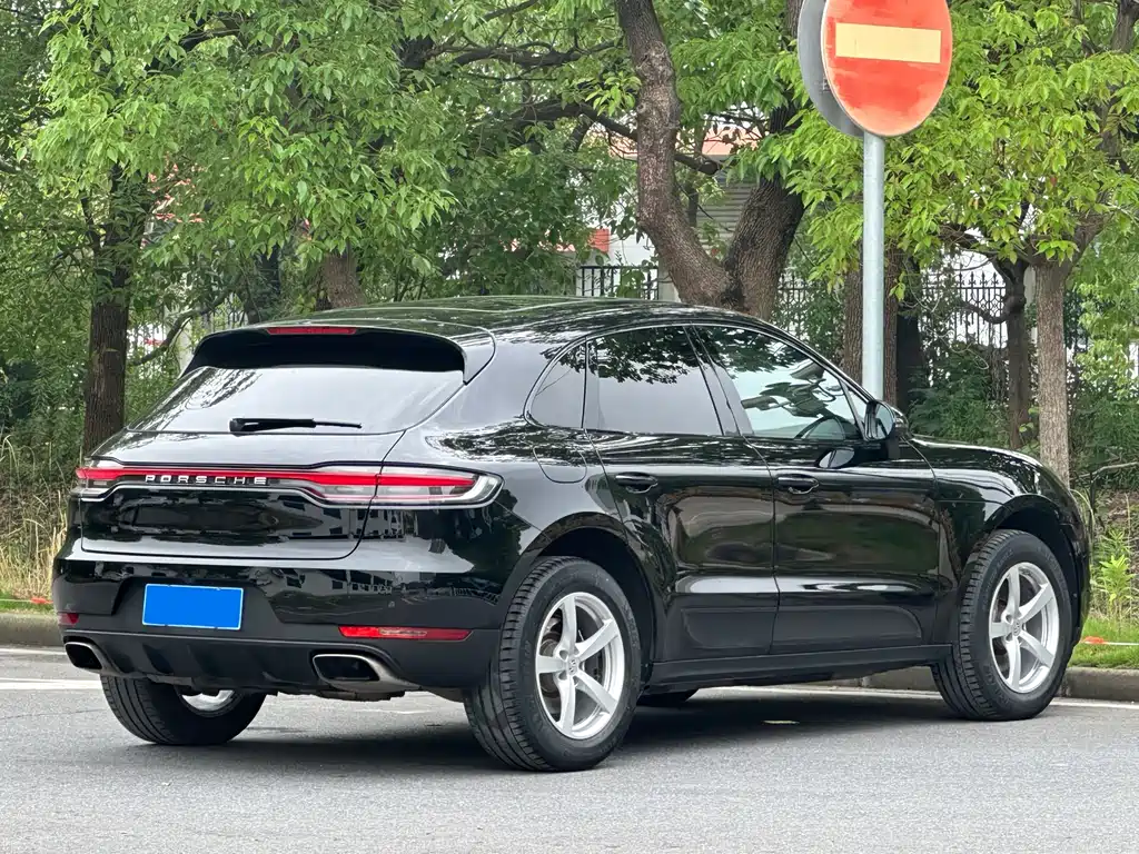 Porsche Macan 2021 — фото 4