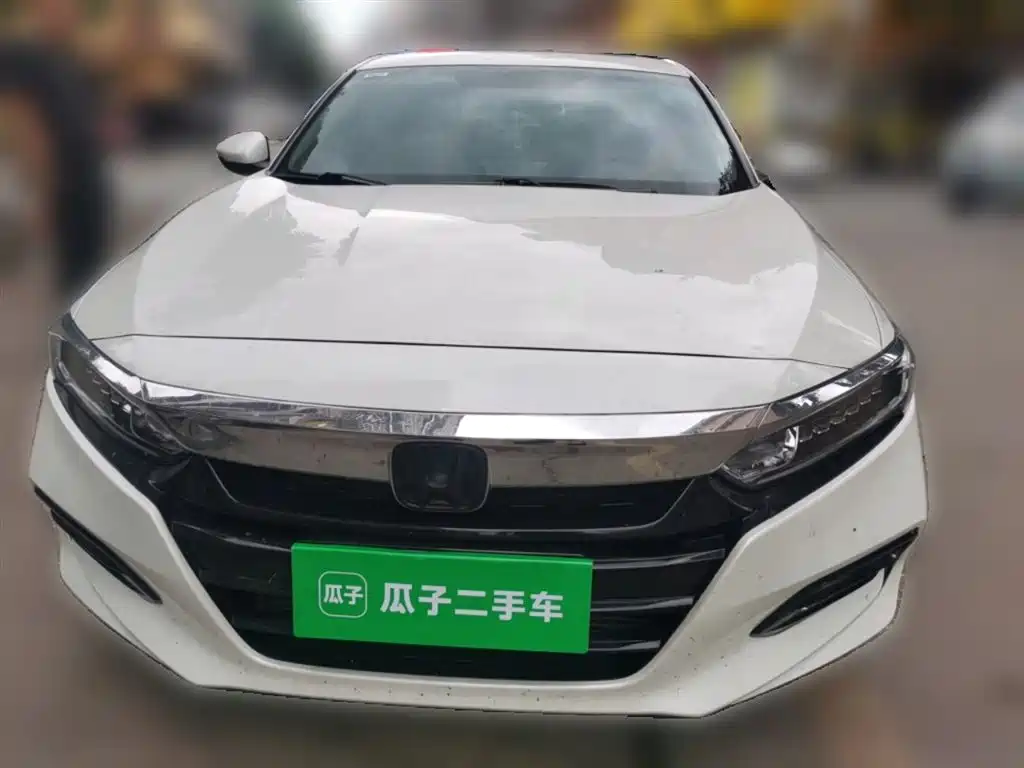Honda Accord 2019 — фото 24