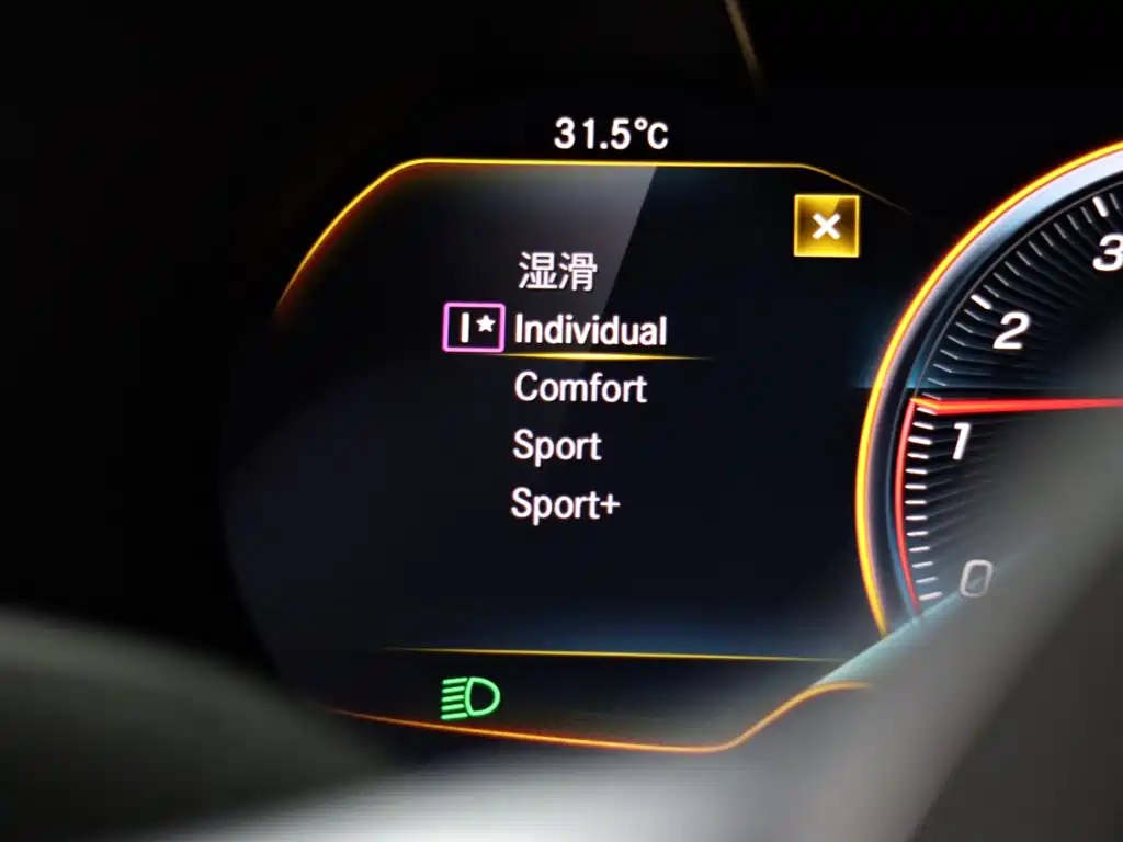 Mercedes-Benz C-Class AMG 2022 — фото 15