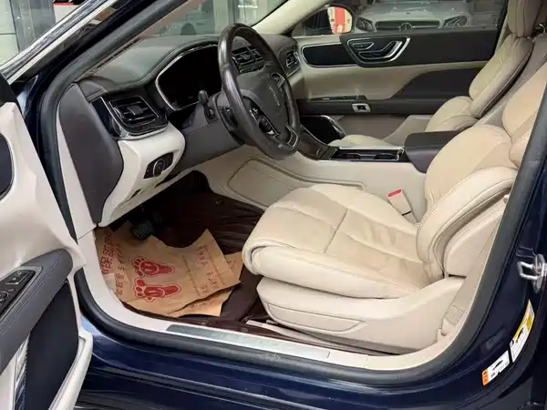 Lincoln Continental 2018