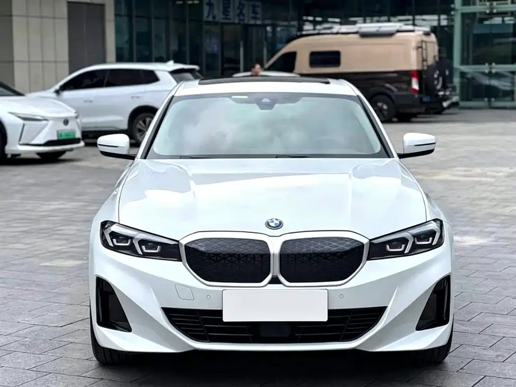 BMW i3 2024