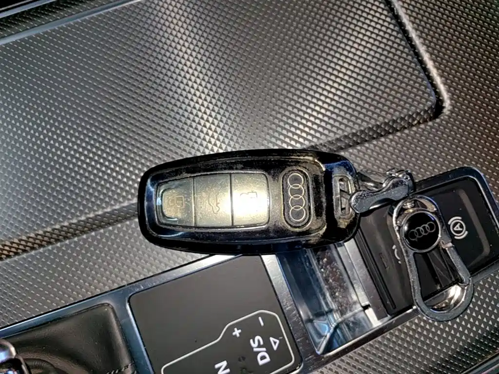 Audi A6L 2021 — фото 9