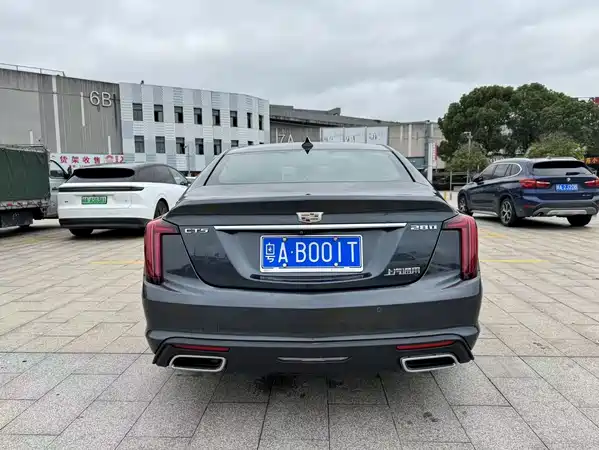 Cadillac CT5 2021